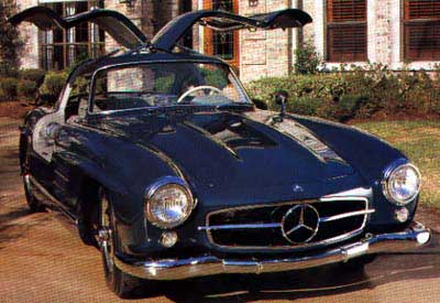 A beautiful Mercedes Benz 300 SL Gullwing